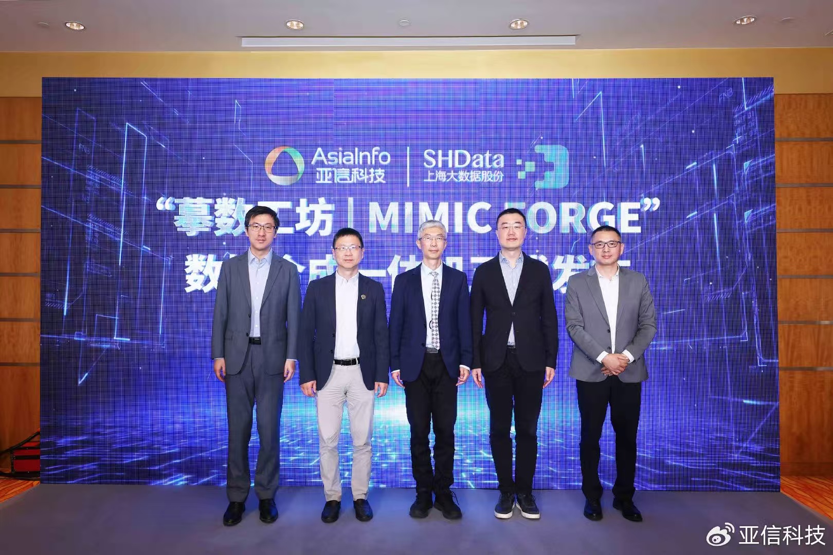 6c0af56c9e93f628bc50d11a71fd0518.jpg 6c0af56c9e93f628bc50d11a71fd0518.jpg